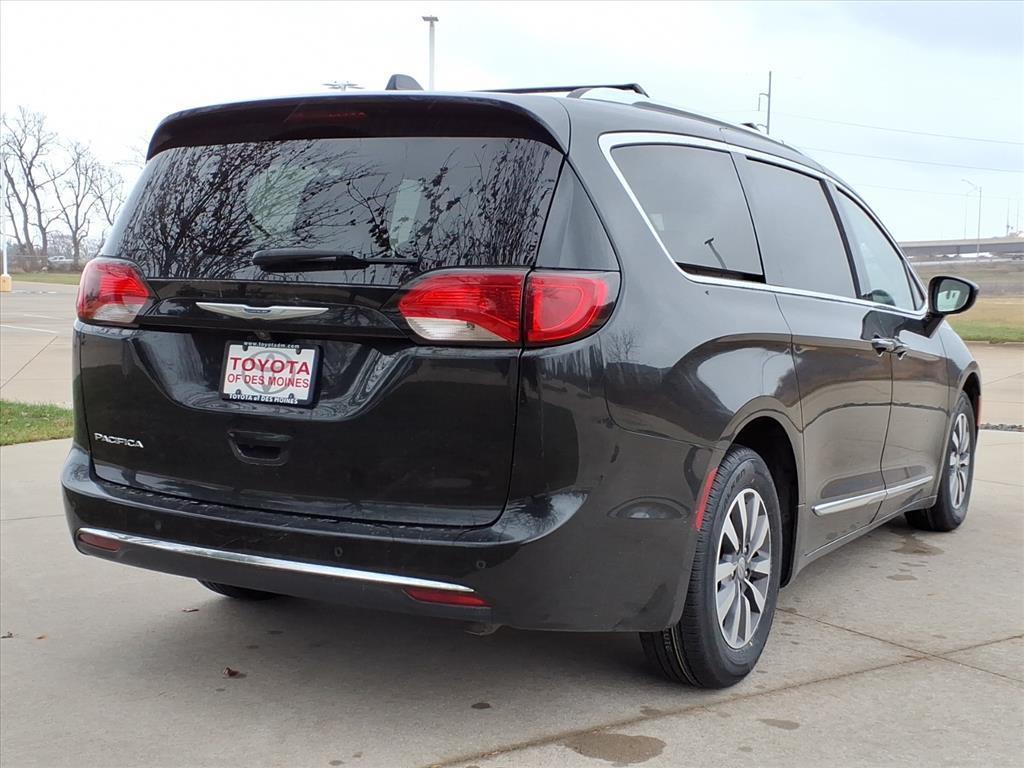 used 2020 Chrysler Pacifica car, priced at $18,999