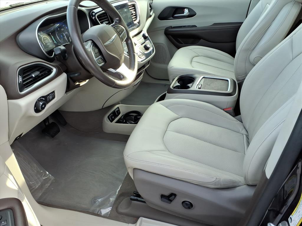 used 2020 Chrysler Pacifica car, priced at $18,999