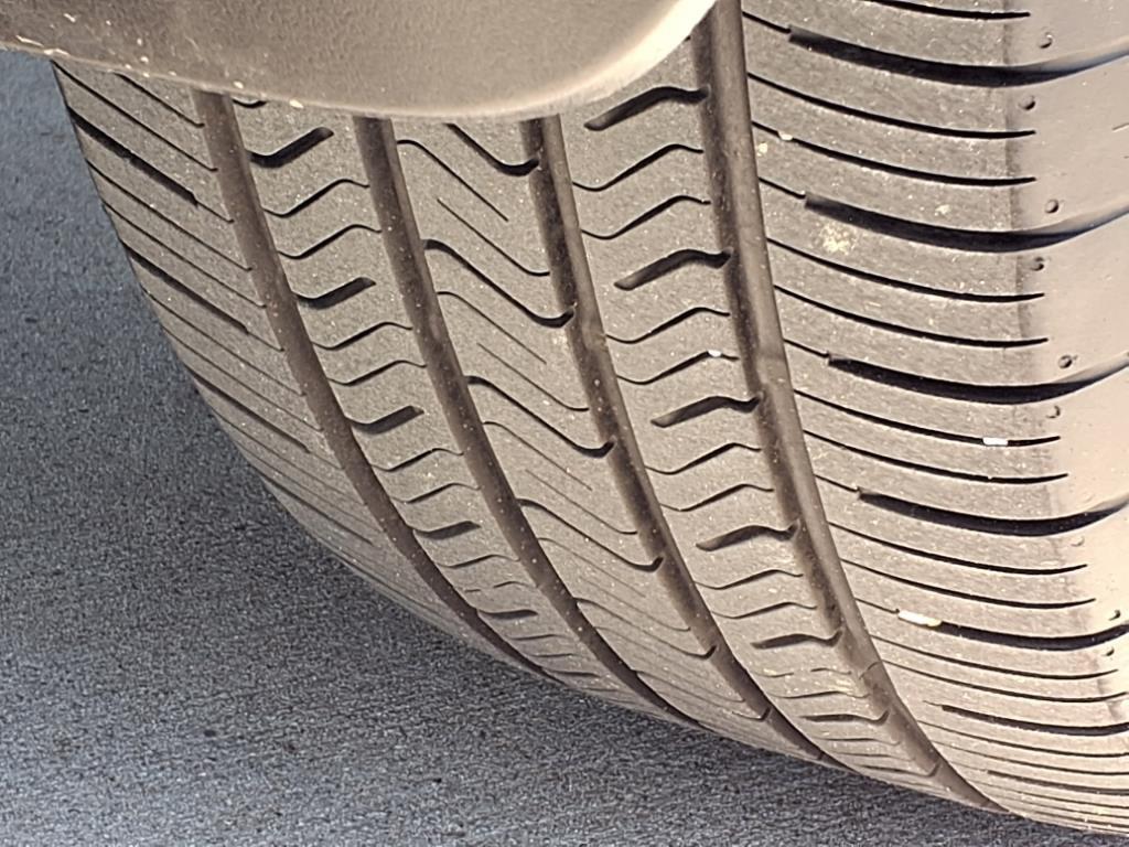 used 2024 Toyota Highlander Hybrid car, priced at $46,999