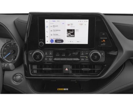 new 2026 Toyota Highlander Hybrid car