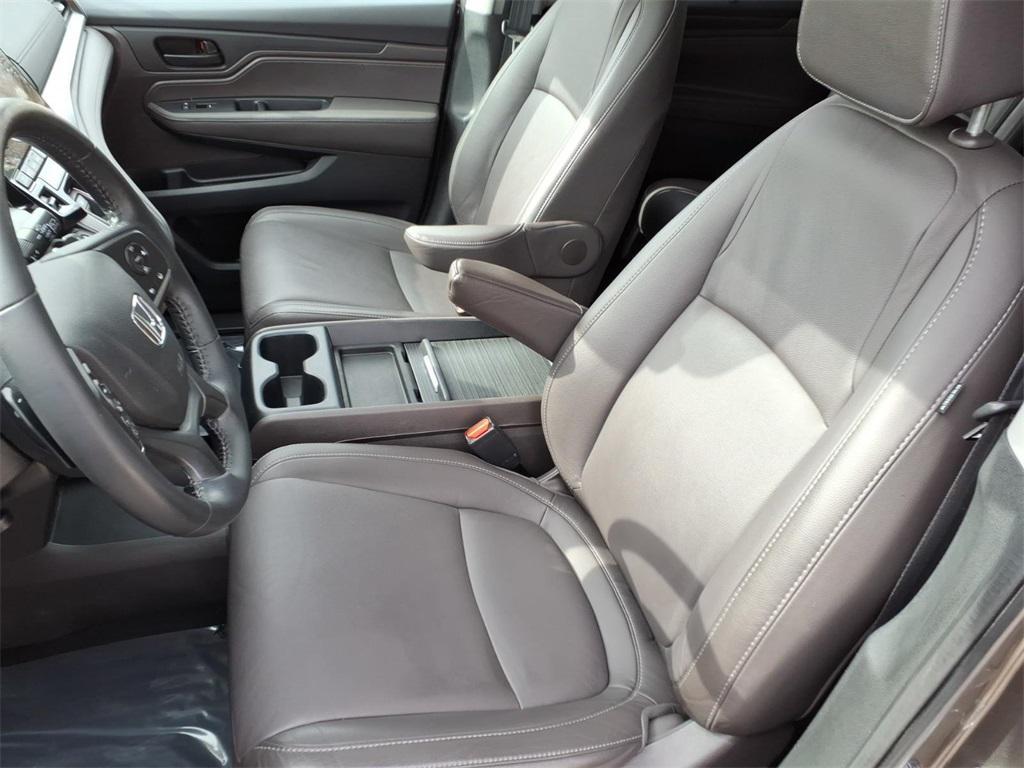 used 2022 Honda Odyssey car, priced at $27,999