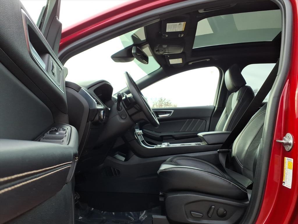 used 2024 Ford Edge car, priced at $34,499