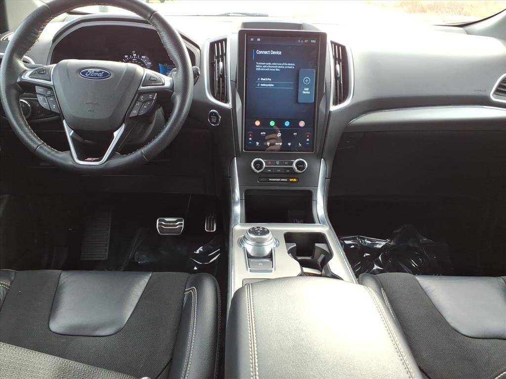 used 2024 Ford Edge car, priced at $34,499