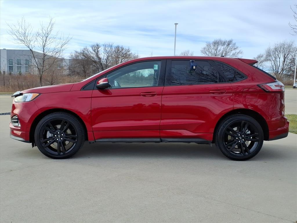 used 2024 Ford Edge car, priced at $34,499