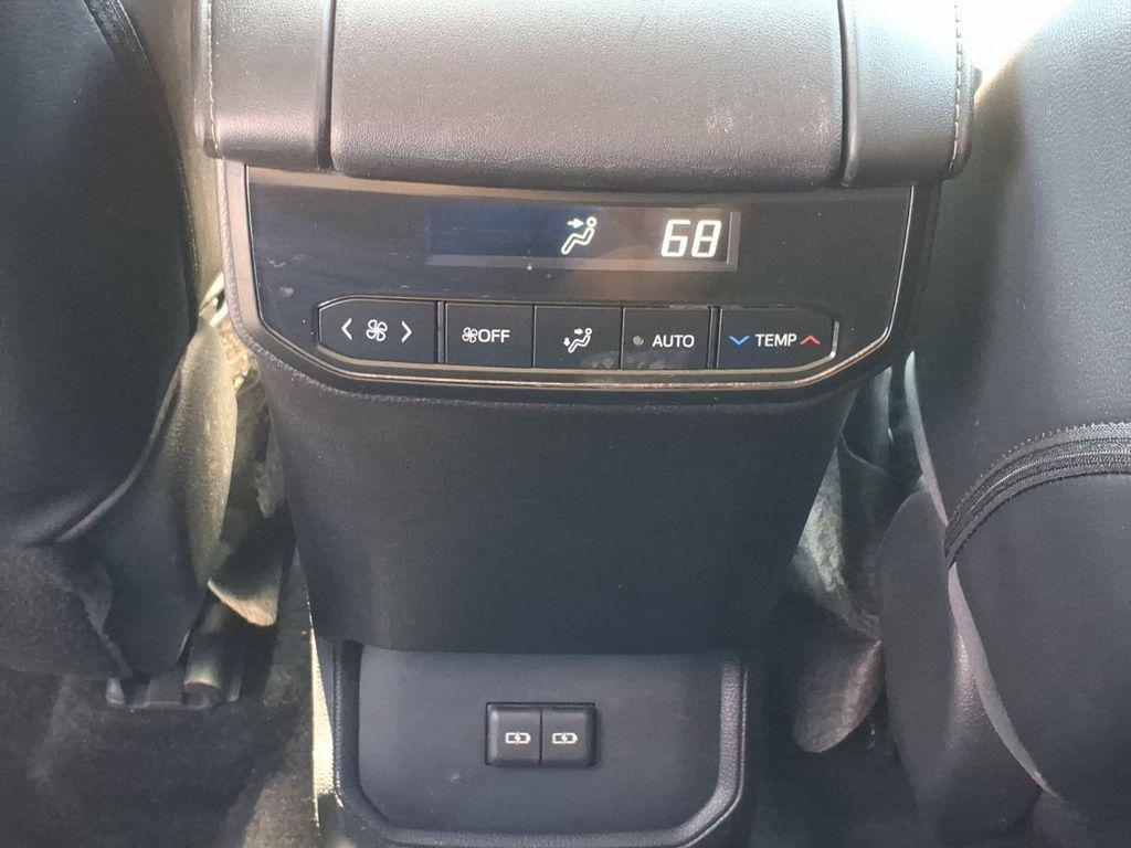 used 2023 Toyota Highlander car, priced at $41,999