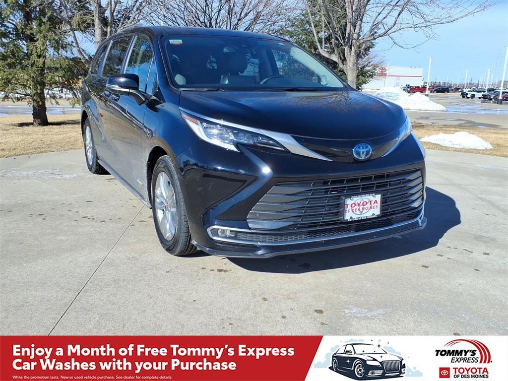 used 2021 Toyota Sienna car, priced at $35,999