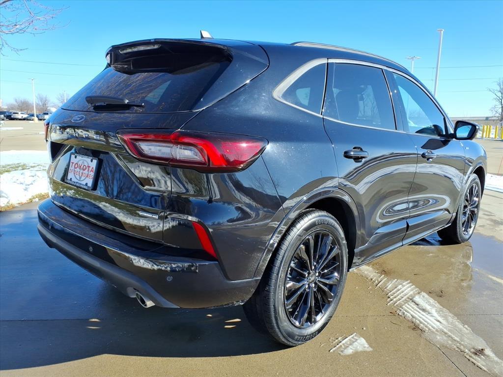 used 2025 Ford Escape car, priced at $31,988