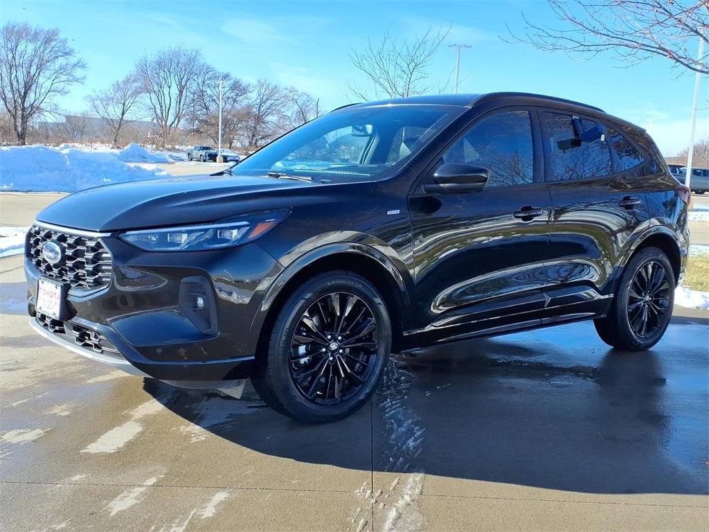 used 2025 Ford Escape car, priced at $30,988