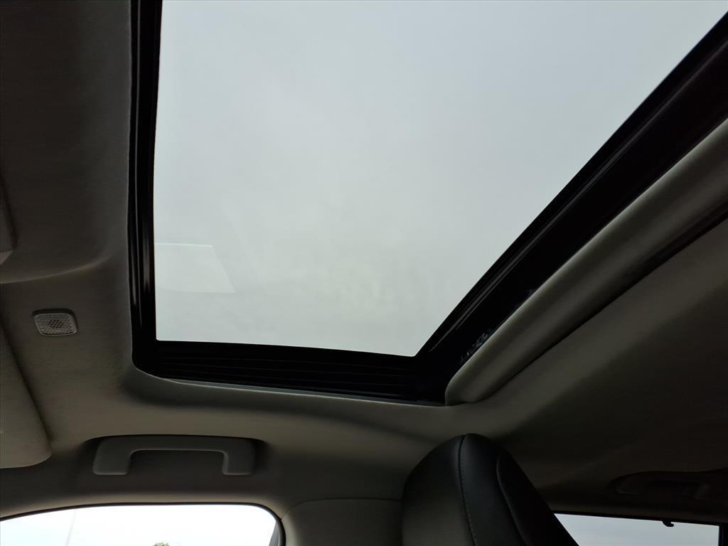 used 2024 Toyota Highlander Hybrid car, priced at $46,999