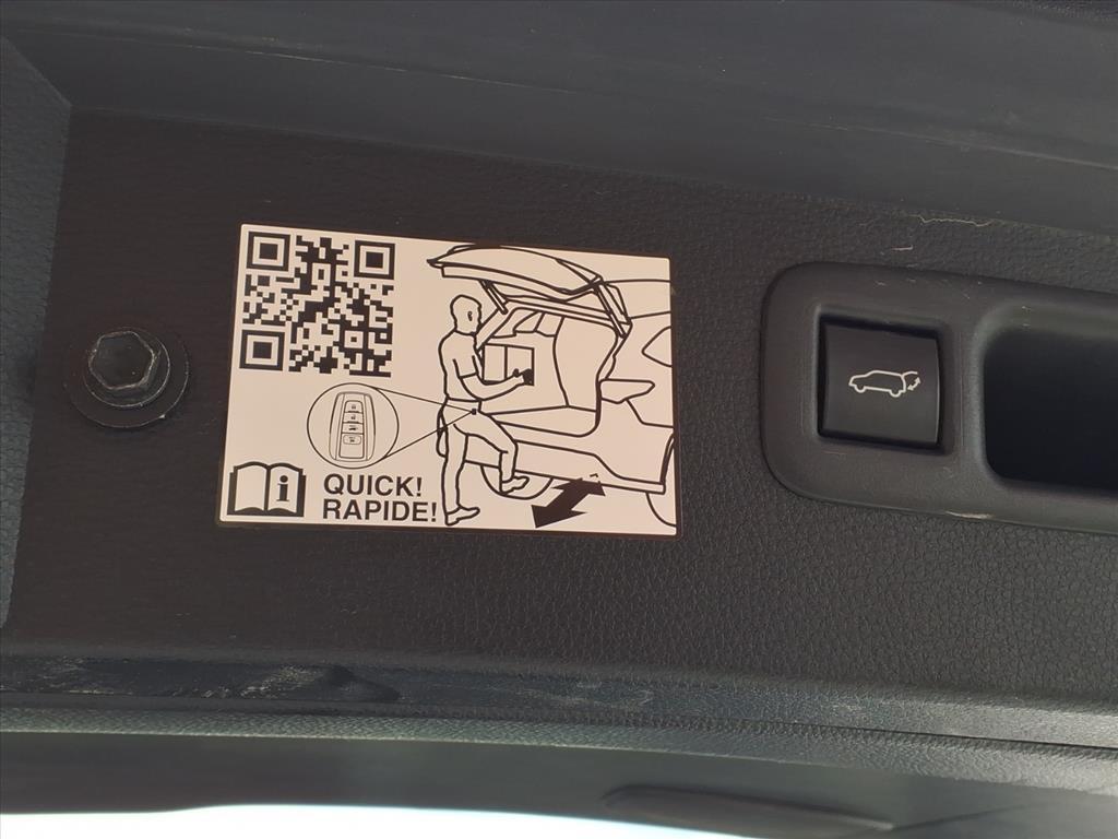 used 2024 Toyota Highlander Hybrid car, priced at $46,999