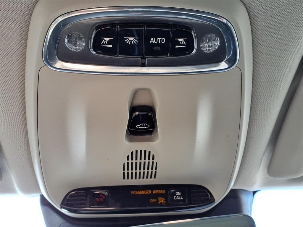 used 2019 Volvo XC60 car, priced at $17,999