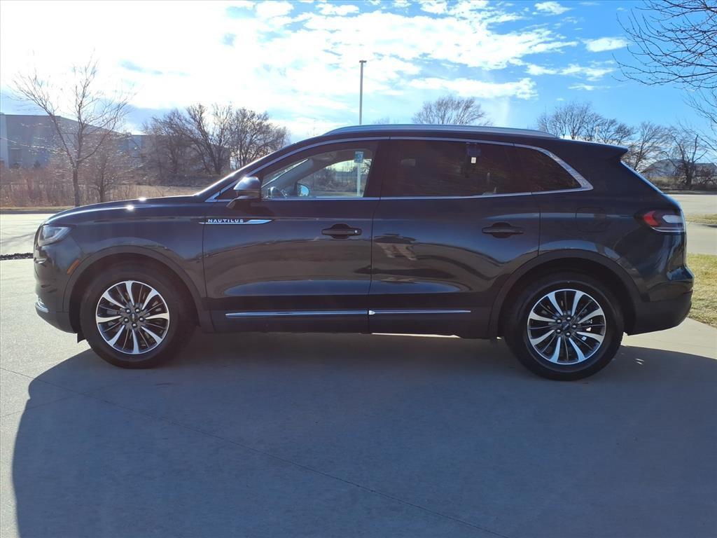 used 2022 Lincoln Nautilus car, priced at $28,999