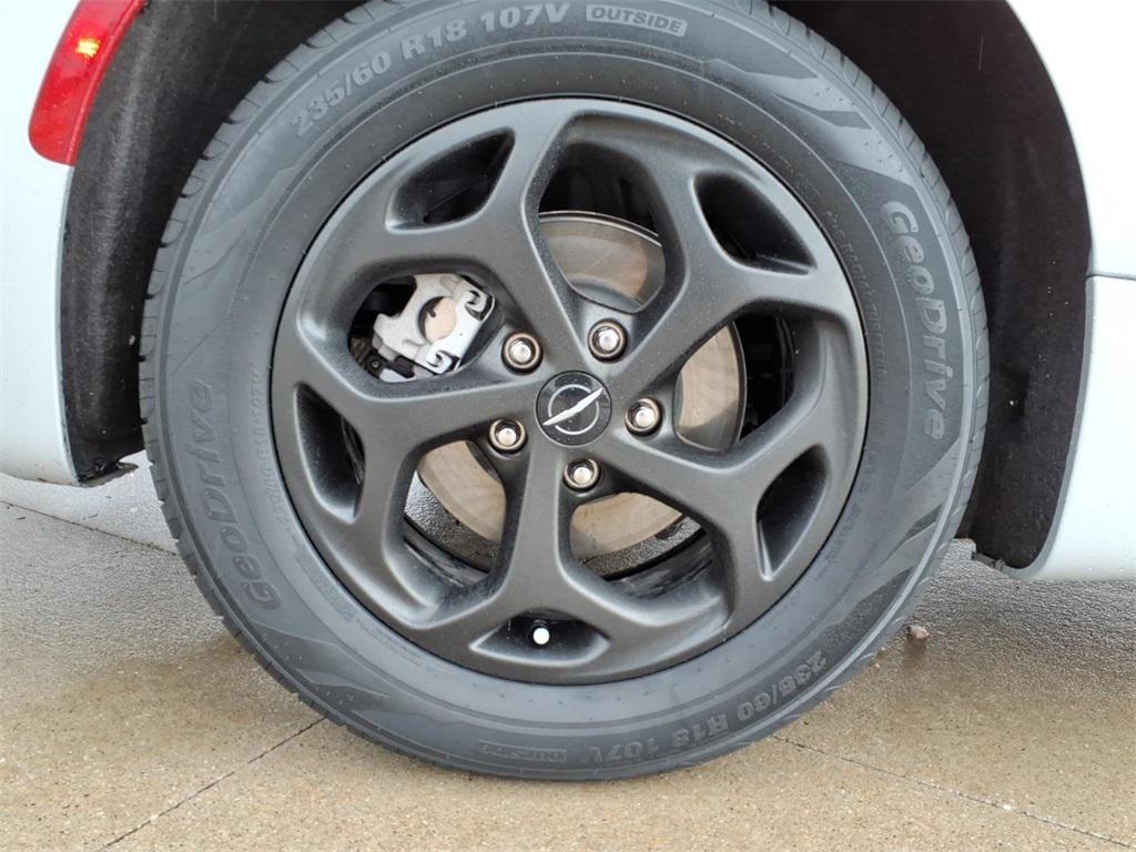 used 2022 Chrysler Pacifica Hybrid car, priced at $30,999