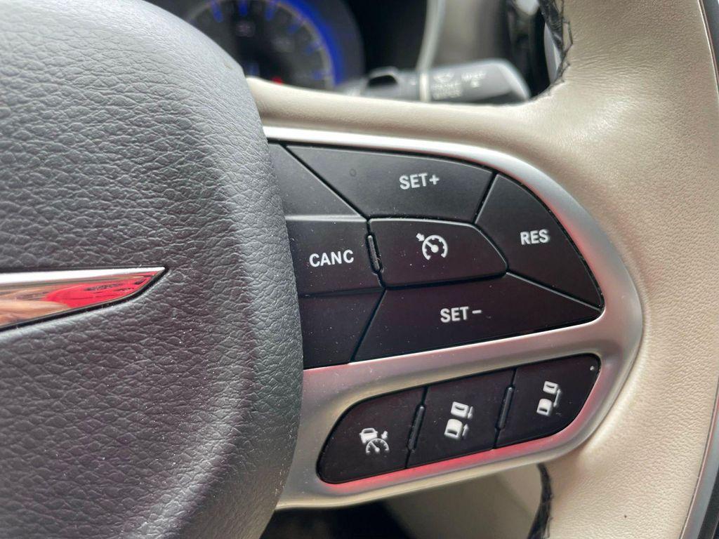 used 2018 Chrysler Pacifica car, priced at $15,495