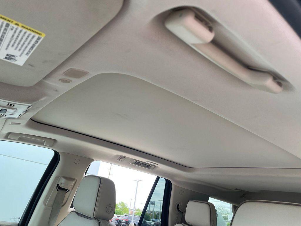 used 2021 GMC Yukon car, priced at $33,245