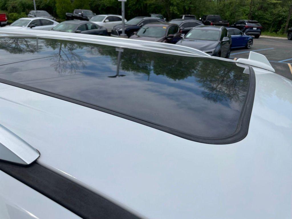 used 2021 GMC Yukon car, priced at $33,245