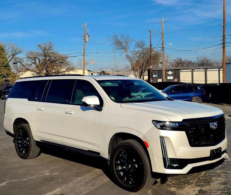 used 2024 Cadillac Escalade ESV car, priced at $94,490