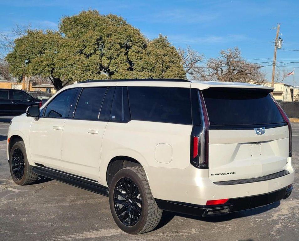 used 2024 Cadillac Escalade ESV car, priced at $94,490
