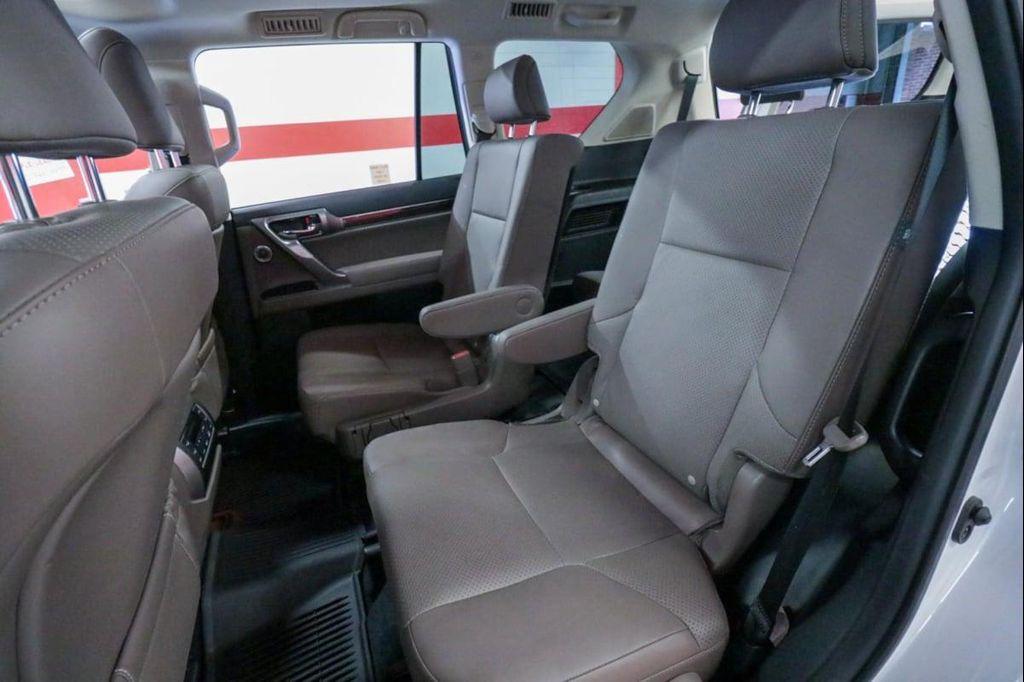 used 2023 Lexus GX 460 car, priced at $54,990