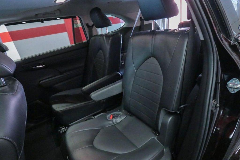 used 2022 Toyota Highlander car, priced at $33,590