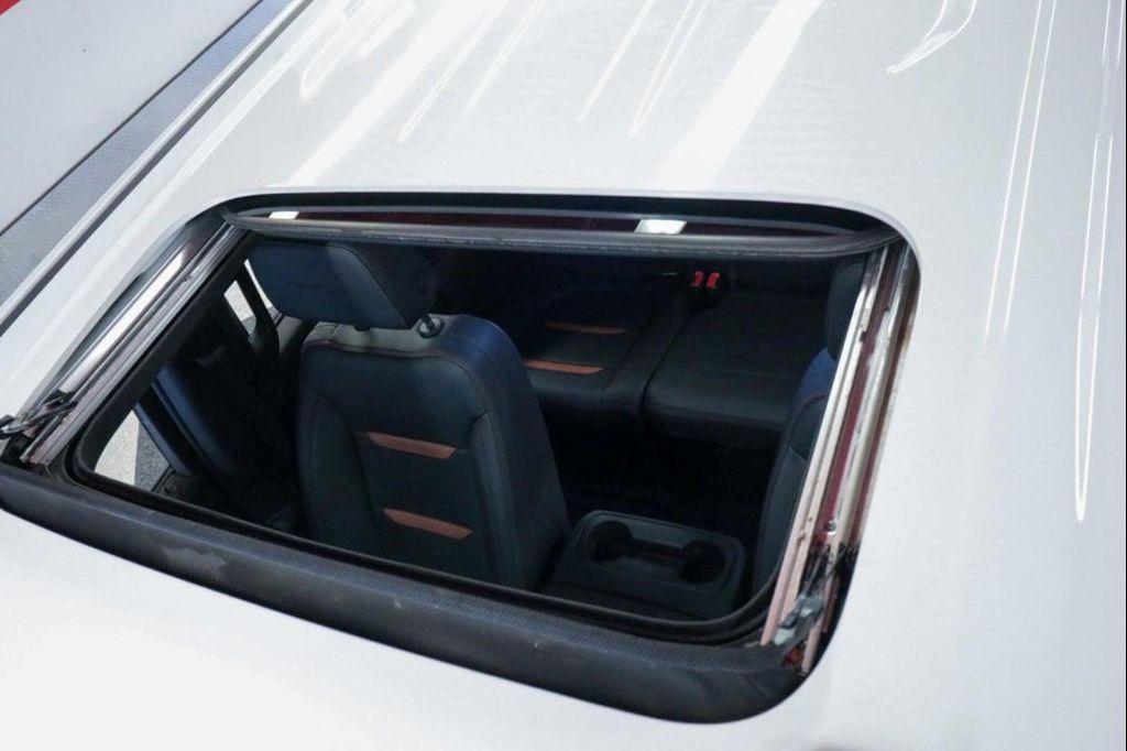 used 2022 GMC Sierra 1500 car, priced at $37,990