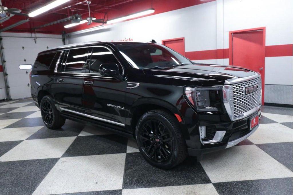 used 2022 GMC Yukon XL car, priced at $55,890