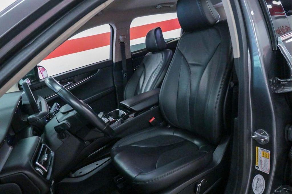 used 2021 Lincoln Nautilus car, priced at $27,690