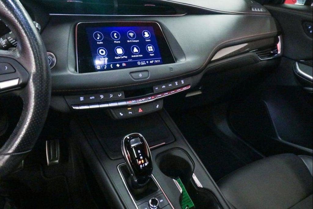 used 2021 Cadillac XT4 car, priced at $21,990