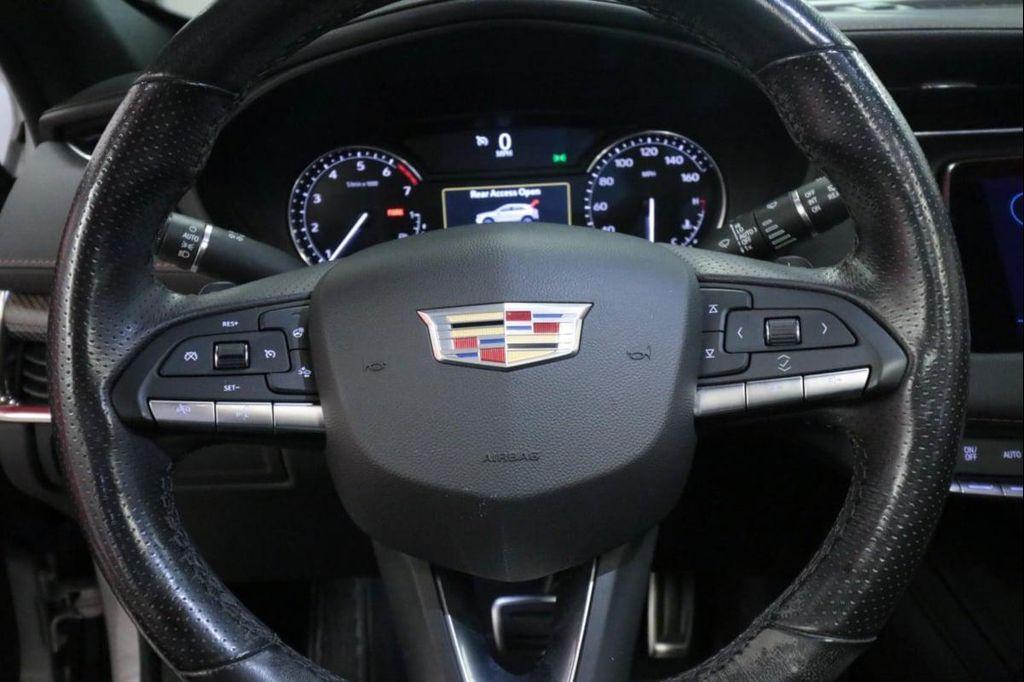 used 2021 Cadillac XT4 car, priced at $21,990