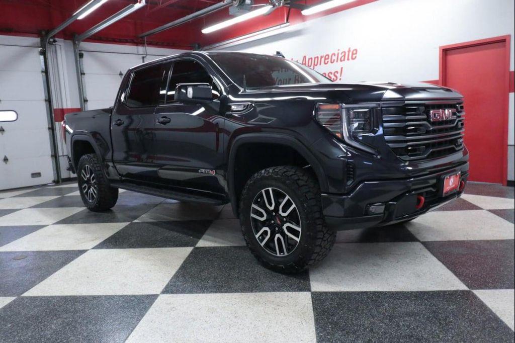 used 2022 GMC Sierra 1500 car, priced at $44,990