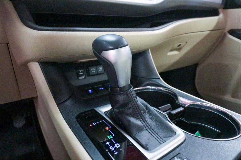 used 2019 Toyota Highlander car, priced at $28,490