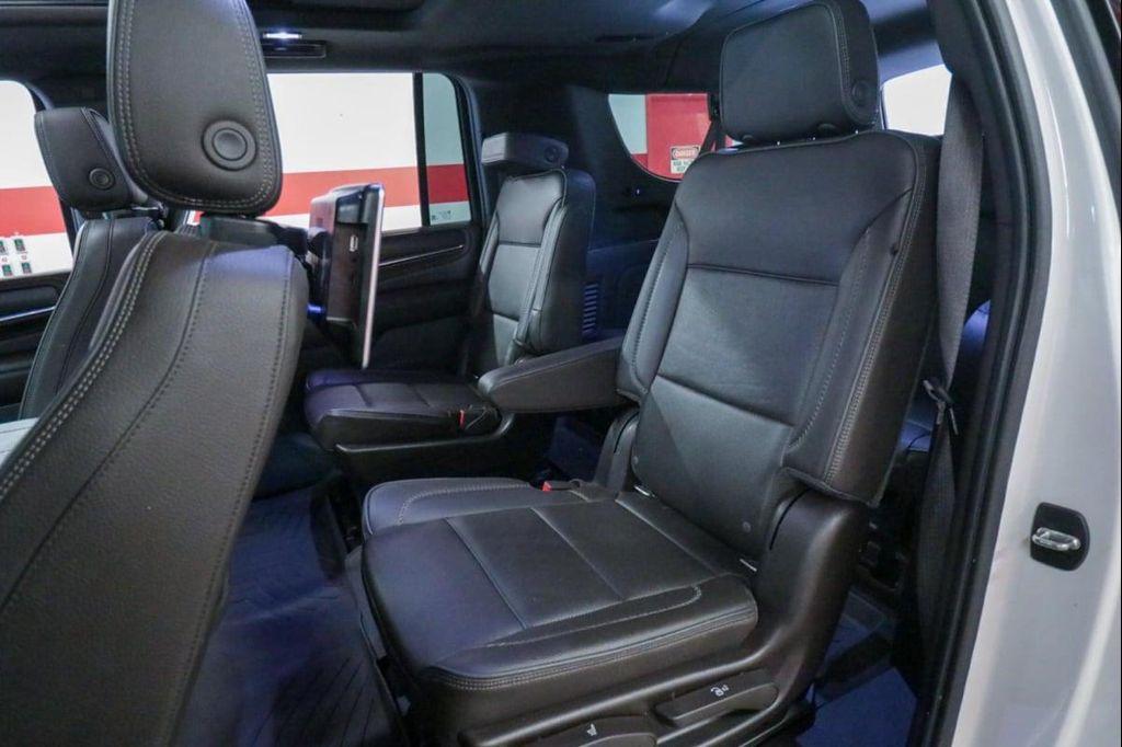 used 2021 GMC Yukon XL car, priced at $41,215