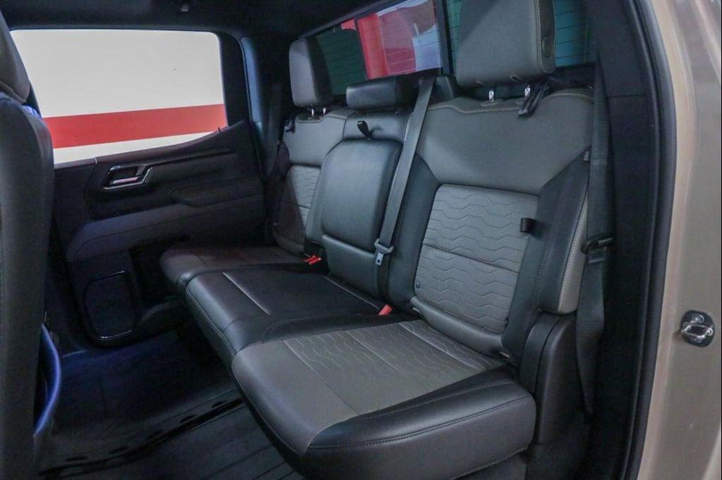 used 2022 Chevrolet Silverado 1500 car, priced at $43,115