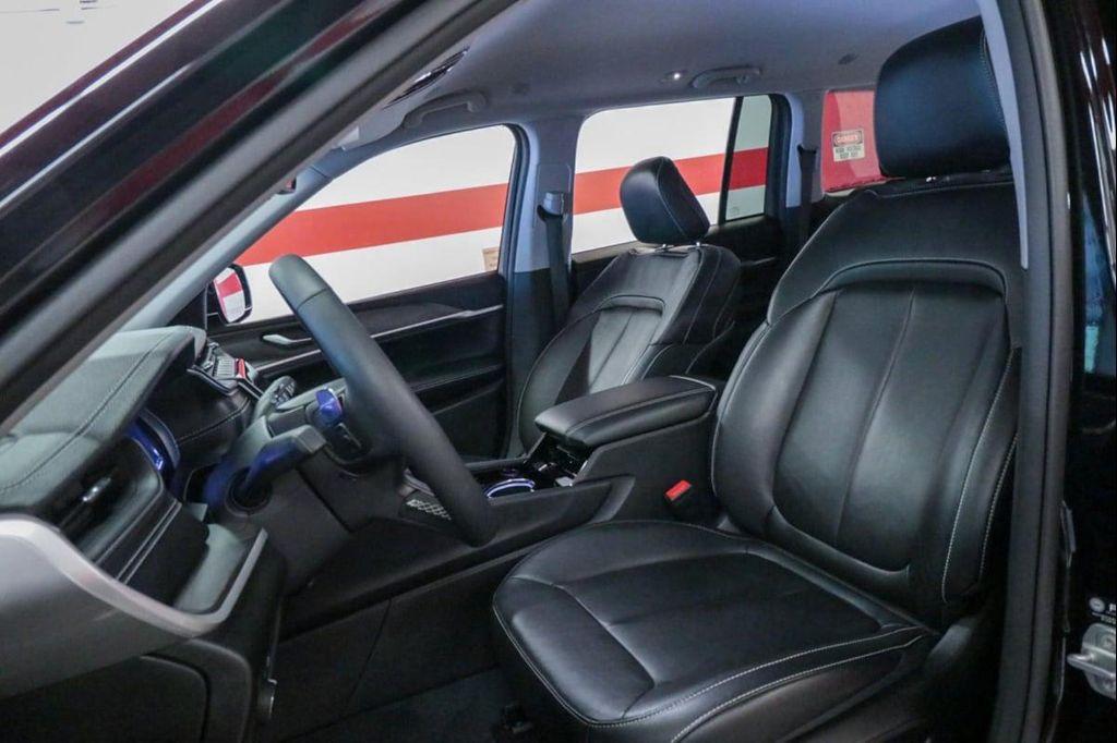 used 2023 Jeep Grand Cherokee car, priced at $31,990