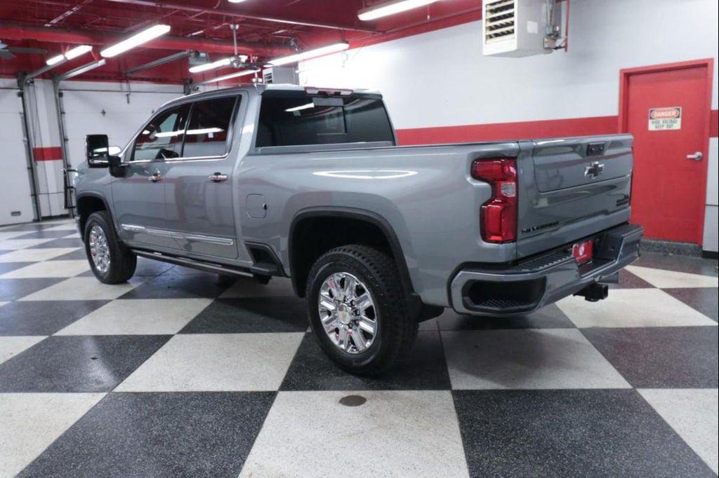 used 2024 Chevrolet Silverado 2500 car, priced at $67,990