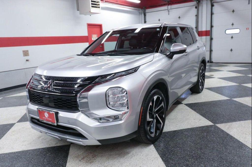 used 2024 Mitsubishi Outlander car, priced at $21,890