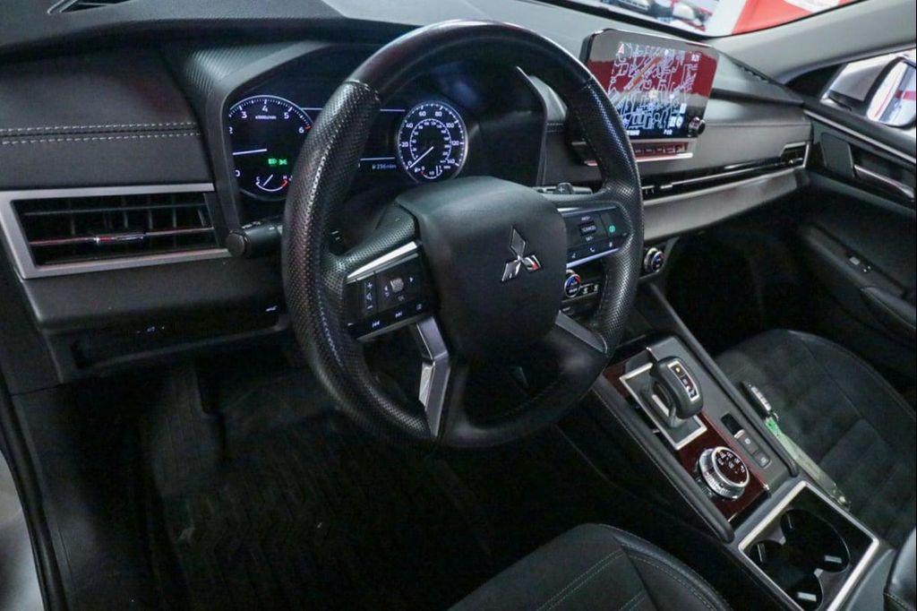 used 2024 Mitsubishi Outlander car, priced at $21,890