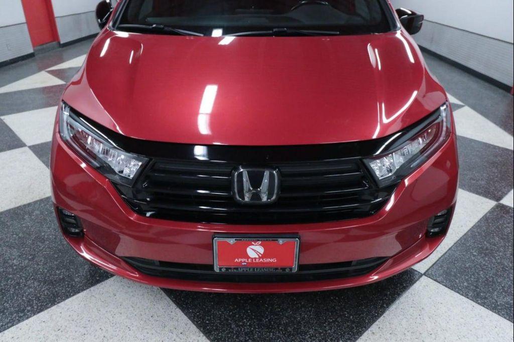 used 2023 Honda Odyssey car, priced at $35,215