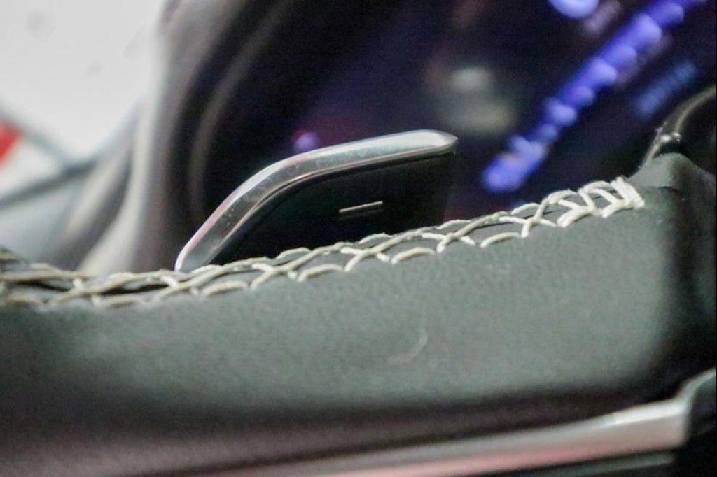 used 2024 Jeep Grand Cherokee L car, priced at $33,990