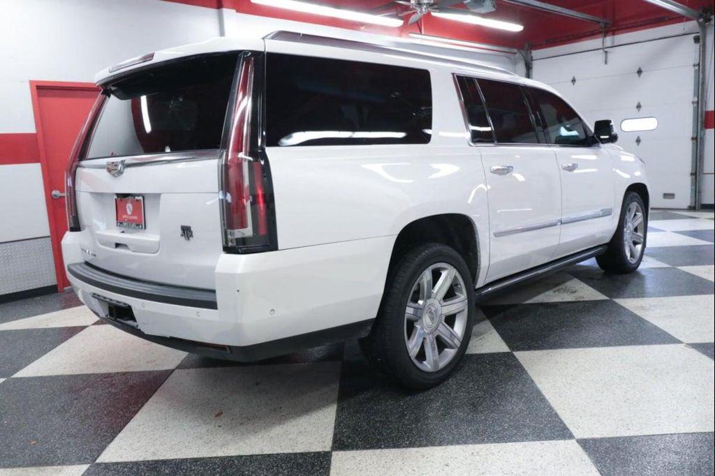 used 2019 Cadillac Escalade ESV car, priced at $35,115