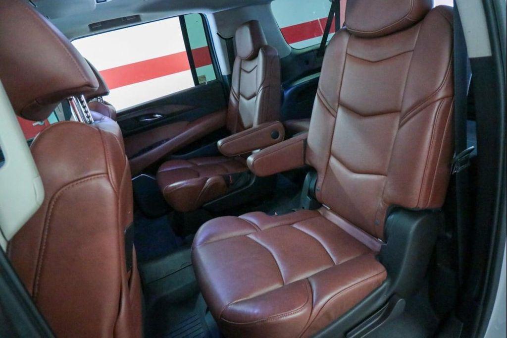 used 2019 Cadillac Escalade ESV car, priced at $35,115