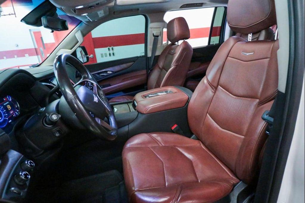 used 2019 Cadillac Escalade ESV car, priced at $35,115