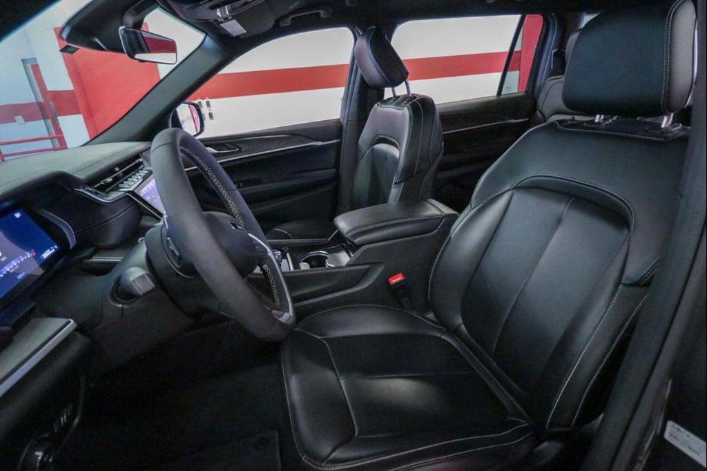 used 2025 Jeep Grand Cherokee L car, priced at $40,215