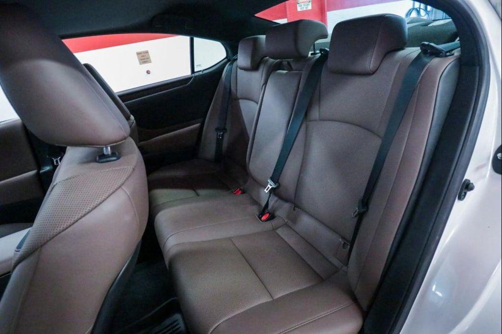 used 2022 Lexus ES 350 car, priced at $38,215
