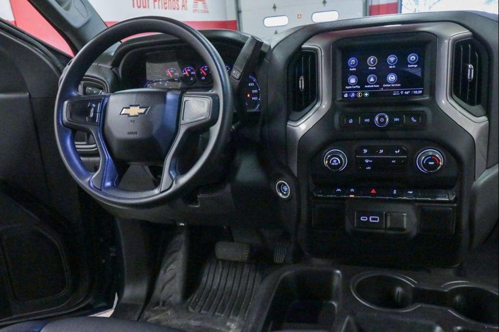 used 2024 Chevrolet Silverado 1500 car, priced at $33,990