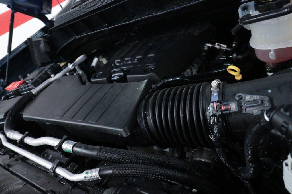 used 2024 Chevrolet Silverado 1500 car, priced at $33,990