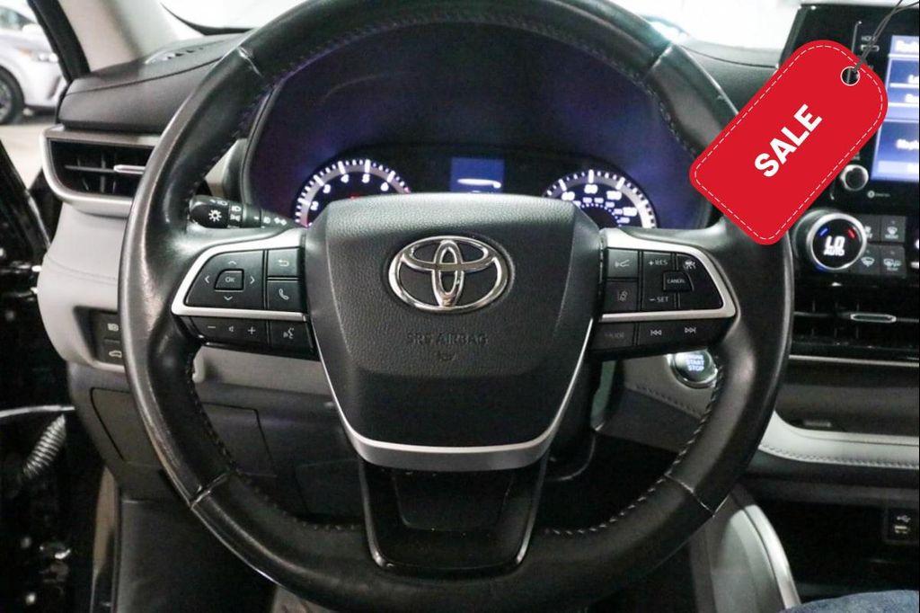 used 2022 Toyota Highlander car, priced at $30,651