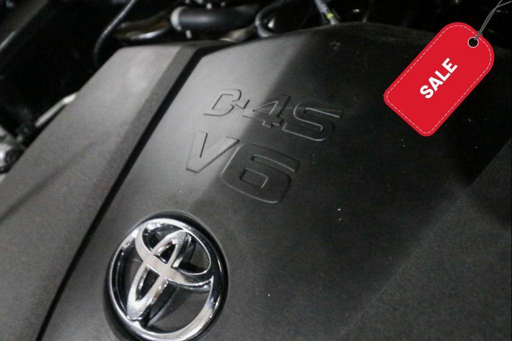 used 2022 Toyota Highlander car, priced at $30,651
