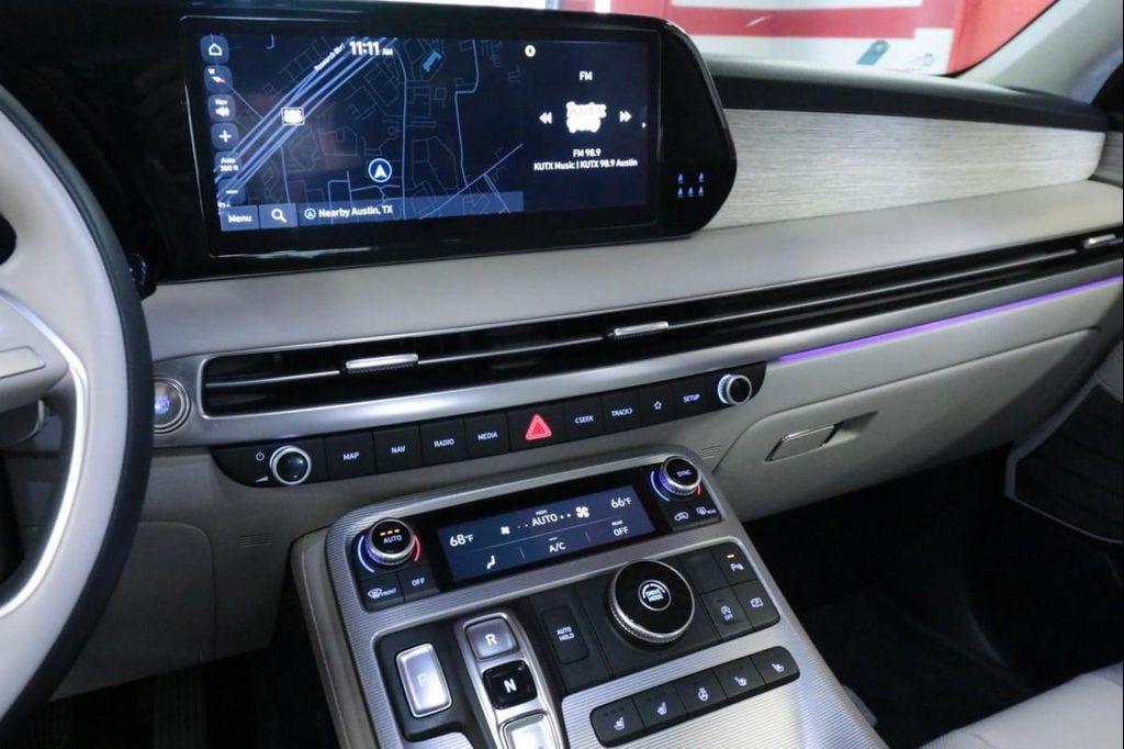 used 2025 Hyundai Palisade car, priced at $46,715