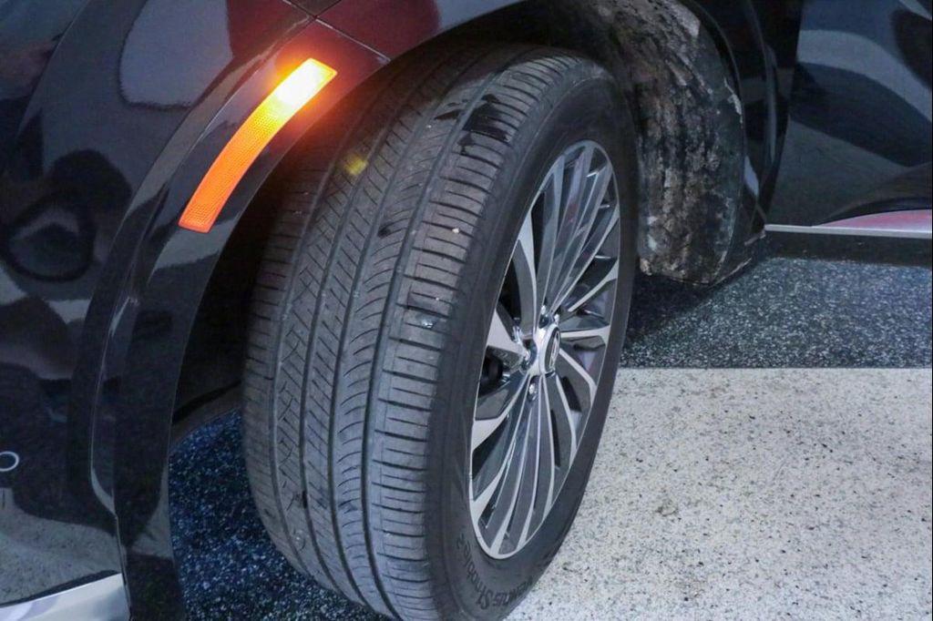 used 2025 Hyundai Palisade car, priced at $46,715